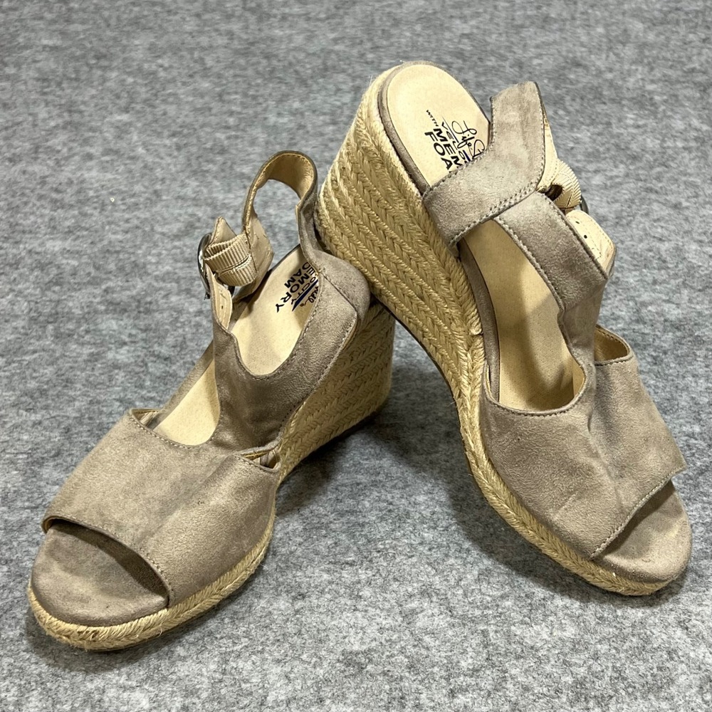 Comfortiva Memory Foam Wedge Sandals Women's Tan Suede Espadrille Size 6.5